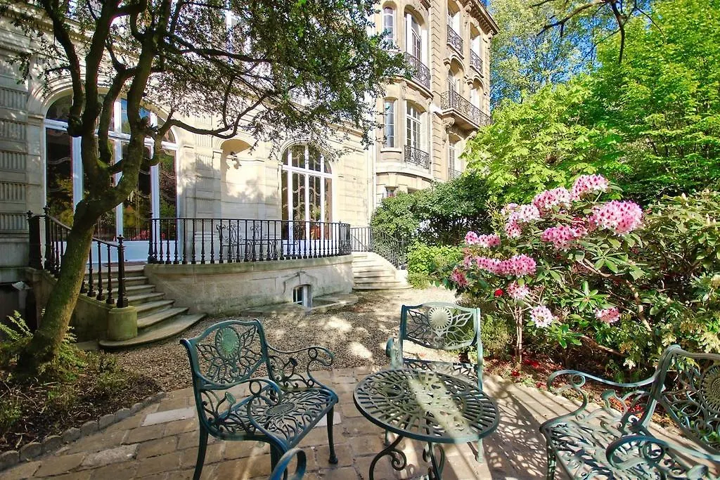 Apartamento Alfred De Vigny Paris